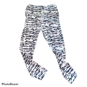 Fabletics Women Powerhold 7/8 Legging S/M